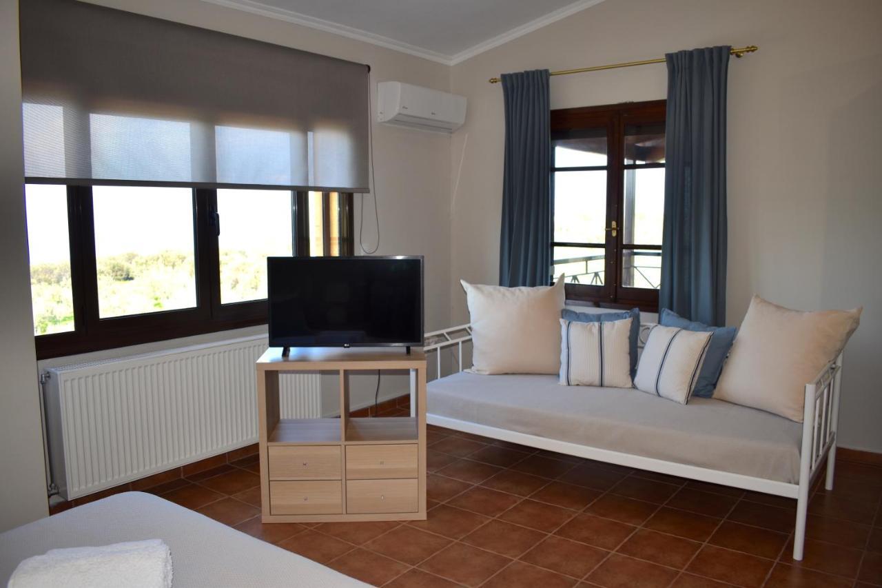 Ampelos Hillside Villa أكراتا المظهر الخارجي الصورة